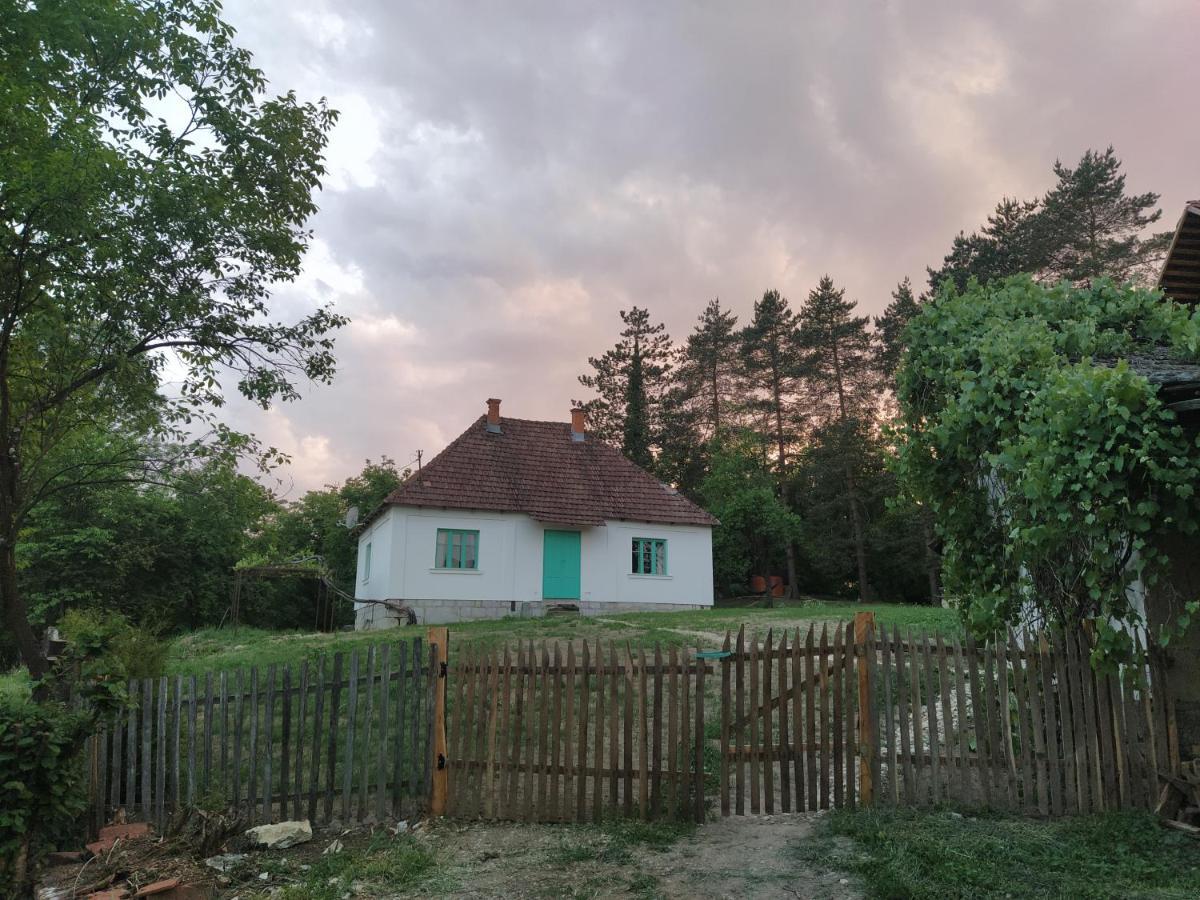 Vacation House Stala La La Požega Exteriör bild